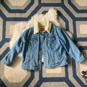 Levi’s Ex-Boyfriend Sherpa Trucker Jacket - Women’s 2xl